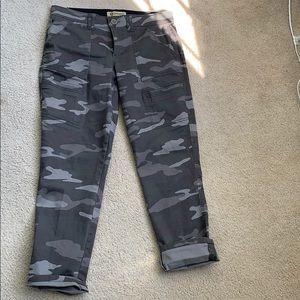 Camo pants